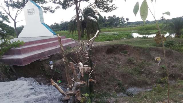 Benapole Photo ---Bangobandhu memory destroy --06.09.20