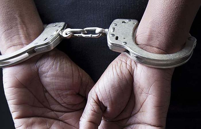 1578129644_arrest