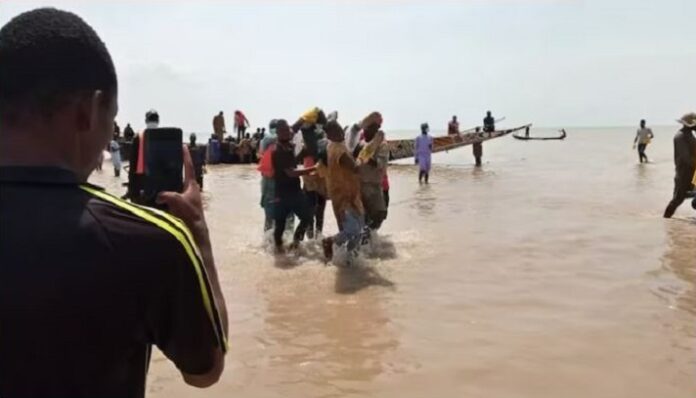 nigeria_boat_sink