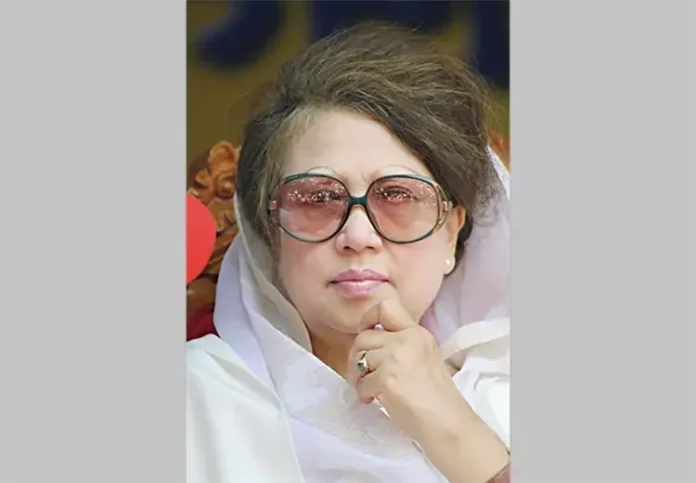 76522_khaledazia