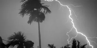 খুলনাসহ বিভিন্ন স্থানে বজ্রসহ শিলাবৃষ্টির আভাস