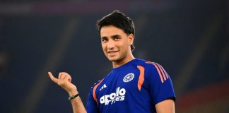 অপ্রত্যাশিত রেকর্ডে নাম লেখালেন ভারতের ‘ছক্কা মাস্টার’