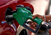 অনিশ্চিত যুদ্ধবিরতিএক দিনের ব্যবধানে কমল তেলের দাম