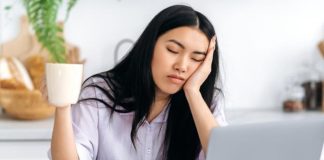 শরীরে ভিটামিন ডি-র ঘাটতি বুঝবেন যেসব লক্ষণে