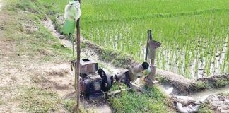 লোডশেডিংয়ে বিপর্যস্ত জনজীবন