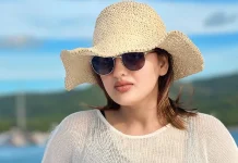 বাসায় মাথা ঘুরে পড়ে গেলেন অভিনেত্রী, হাসপাতালে মৃত ঘোষণা