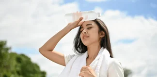 হিট স্ট্রোক নাকি ডিহাইড্রেশন- বুঝবেন কী ভাবে?