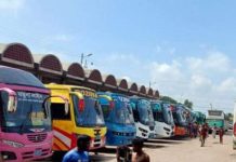 নতুন ভাড়ার তালিকা মানছে না অনেক বাস