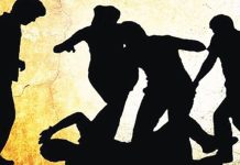 মহানবী (সাঃ)-কে কটূক্তির অভিযোগে যুবককে গণধোলাই