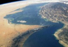 ‘কিছুতেই হরমুজ প্রণালির নিয়ন্ত্রণ হাতছাড়া করবে না ইরান’