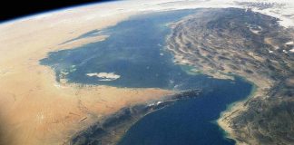 ‘কিছুতেই হরমুজ প্রণালির নিয়ন্ত্রণ হাতছাড়া করবে না ইরান’