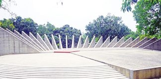 মুজিব নগর দিবসে নিরব মুজিব নগর