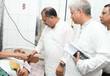 প্রবীণ সাংবাদিকদের অবসর ভাতা বাস্তবায়নে কাজ করছে সরকার : তথ্যমন্ত্রী