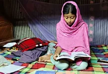 পরীক্ষার আগের দিন মানবিকের ছাত্রী পেলো বাণিজ্য বিভাগের প্রবেশপত্র