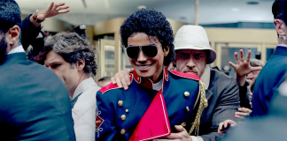 বায়োপিকের সব রেকর্ড ভেঙে বক্স অফিসে ঝড় তুলেছে ‘মাইকেল