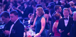 ট্রাম্পের অনুষ্ঠানে বন্দুকধারী কীভাবে ঢুকেছিলেন, বলরুমে কী ঘটেছিল