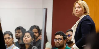 ‘৮ হাজার মাইল দূরে তারাই আমাদের পরিবার’- আদালতে লিমন-বৃষ্টির বন্ধুরা