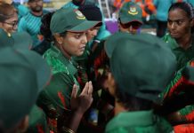 ৮৮ রান করতে না পারায় হোয়াইটওয়াশ