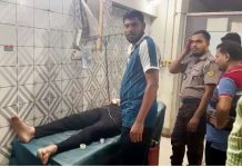 খুলনায় যুবককে গুলি, খুলনা মেডিকেলে চিকিৎসাধীন