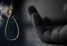 ঋণের চাপ ও পারিবারিক অশান্তিতে মনিরামপুরে ব্যবসায়ীর আত্মহত্যা