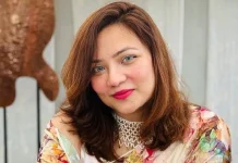 ঢাবির শিক্ষক মোনামির পোস্ট, যা লিখলেন