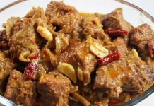 কাটা মসলায় মাংস ভুনা