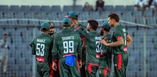 অস্ট্রেলিয়াকে হোয়াইটওয়াশের হাতছানি, ইতিহাসের দুয়ারে বাংলাদেশ