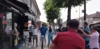 লন্ডনে হাসনাত আব্দুল্লাহর উপর ডিম নিক্ষেপ