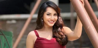 দাম্পত্য জীবনের আবেগঘন গল্পে ফারিন খান