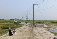 দুই সেতুর অভাবে ৫৪ বছরেও ভাগ্য বদলায়নি চরবাসীর