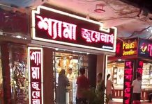 সরকারের আদেশ হিমাগারে: খুলনায় মানা হচ্ছে না সন্ধ্যা ৭টায় দোকান ও বিলবোর্ড বন্ধের নির্দেশনা
