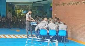আদ্-দ্বীন হাসপাতালের লাইসেন্স বাতিল, পুলিশ মোতায়েন
