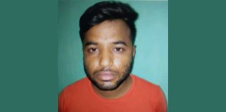 খুলনার লবণচরায় চিহ্নিত সন্ত্রাসী চ্যাগা সোহেল গ্রেপ্তার