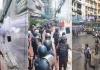 ইসলামী ব্যাংক গ্রাহকদের মানববন্ধনে পুলিশের লাঠিচার্জ ও টিয়ার শেল নিক্ষেপ