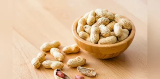 যে ৭ কারণে চিনাবাদাম খাবেন