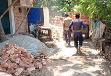 সংবাদ প্রকাশের পর তালায় কাবিটা প্রকল্পের রাস্তার কাজ শুরু