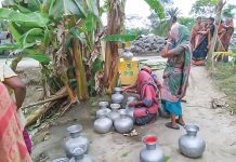 নোনা জলের আগ্রাসন ও অনাবৃষ্টি: খুলনার ৪ উপজেলায় সুপেয় পানির হাহাকার