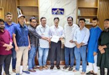 খুলনায় সাংবাদিকদের ওপর হামলা: ১ সপ্তাহেও অধরা অপরাধীরা, তথ্য ও সম্প্রচার মন্ত্রীকে এমইউজে’র স্মারকলিপি