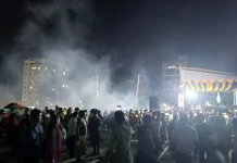 সাভারে এনসিপির সমাবেশে ককটেল বিস্ফোরণ, আহত ৩
