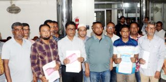 খুলনা চেম্বার নির্বাচনে: কাজী হাফিজুরের নেতৃত্বে সম্মিলিত ব্যবসায়ী পরিষদের মনোনয়নপত্র সংগ্রহ