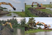 ডুমুরিয়ায় ২ খাল খননে হরিলুট: পানি না সরিয়েই ভেকু দিয়ে কাদা উত্তোলন, লুটেরা সিন্ডিকেটের শীর্ষে ইউএনও!