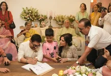 তিন সন্তানকে সঙ্গে নিয়ে বিয়ে করলেন আমির খান