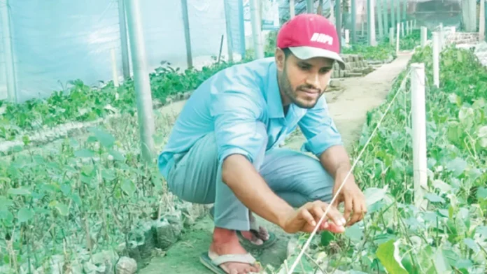 arif-hazra-1784860320
