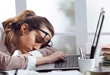 সারাক্ষণ ঘুম ঘুম ভাব হয়? কারণ জানুন