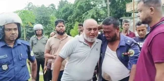 বরিশালে আসামির মৃত্যুর গুজবে থানায় হামলা, ছয় পুলিশসহ আহত ১২