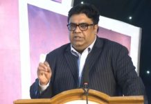 মোবাইল ফোন কিনতে ইএমআই সুবিধা দেবে দেশের সব ব্যাংক : তথ্য-প্রযুক্তি উপদেষ্টা