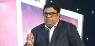 মোবাইল ফোন কিনতে ইএমআই সুবিধা দেবে দেশের সব ব্যাংক : তথ্য-প্রযুক্তি উপদেষ্টা