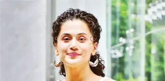 তাপসীর ‘গান্ধারী’র বিরুদ্ধে অভিযোগ