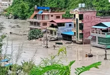 নেপালে আকস্মিক বন্যায় নিহত ৮