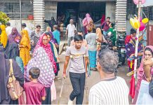 সাড়ে ৯ বছর ধরে খোড়াচ্ছে খুলনার ২৫০ শয্যা হাসপাতাল
